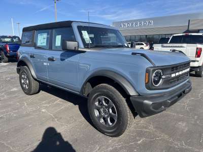 New 2025 Ford Bronco Base SUV/Crossover for sale in St. Joseph MO