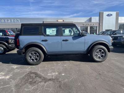 New 2025 Ford Bronco Base SUV/Crossover for sale in St. Joseph MO