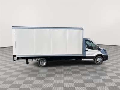 New 2025 Ford Transit Cutaway for sale in St. Joseph MO