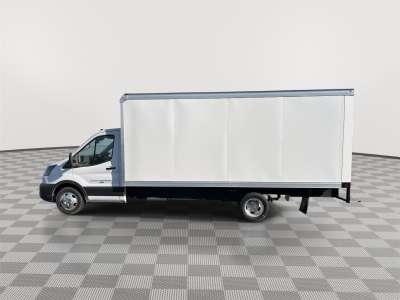 New 2025 Ford Transit Cutaway for sale in St. Joseph MO
