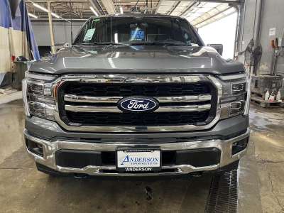 New 2025 Ford F-150 Lariat Crew Cab Truck for sale in St. Joseph MO