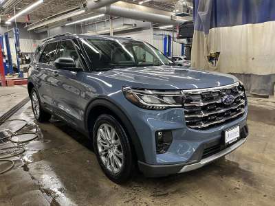 New 2026 Ford Explorer Active SUV/Crossover for sale in St. Joseph MO