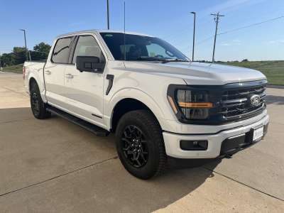 New 2025 Ford F-150 XLT Crew Cab Truck for sale in St. Joseph MO