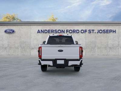 New 2025 Ford Super Duty F-250 SRW XLT Crew Cab Truck for sale in St. Joseph MO