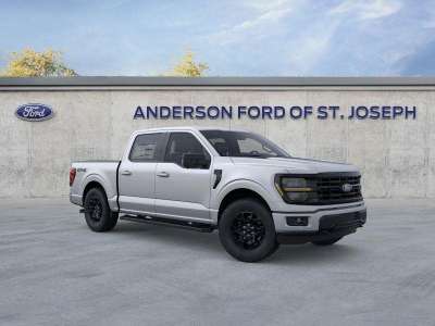 New 2025 Ford F-150 XLT Crew Cab Truck for sale in St. Joseph MO