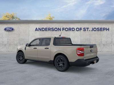 New 2025 Ford Maverick XLT Crew Cab Truck for sale in St. Joseph MO