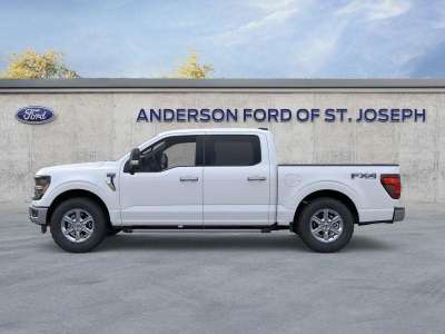 New 2025 Ford F-150 XLT Crew Cab Truck for sale in St. Joseph MO