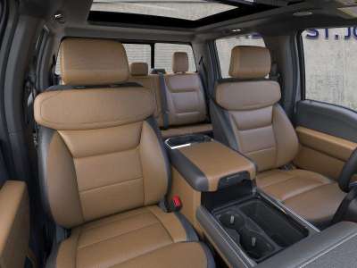 New 2026 Ford Super Duty F-450 Lariat Crew Cab Truck for sale in St. Joseph MO