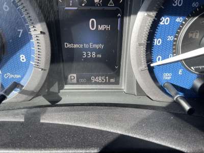 Used 2020 Toyota Sienna XLE 8-Passenger Minivan for sale in St. Joseph MO