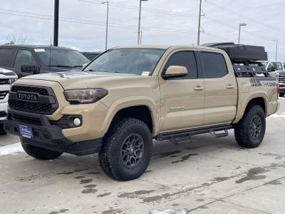 Used 2018 Toyota Tacoma SR5 V6 Double Cab Truck for sale in St. Joseph MO