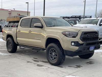 Used 2018 Toyota Tacoma SR5 V6 Double Cab Truck for sale in St. Joseph MO
