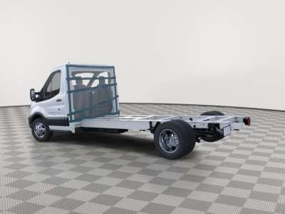 New 2025 Ford Transit Cutaway for sale in St. Joseph MO