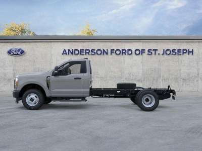 New 2026 Ford Super Duty F-350 DRW XL Regular Cab Truck for sale in St. Joseph MO