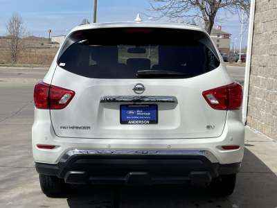 Used 2020 Nissan Pathfinder for sale in St. Joseph MO