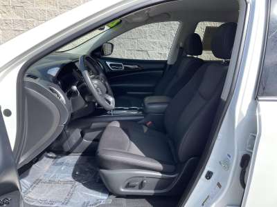 Used 2020 Nissan Pathfinder for sale in St. Joseph MO