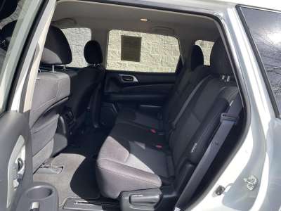 Used 2020 Nissan Pathfinder for sale in St. Joseph MO