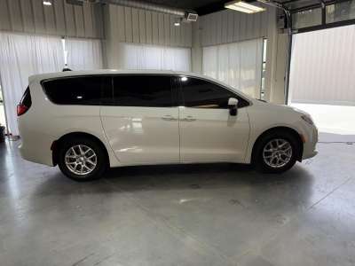 Used 2022 Chrysler Voyager LX Minivan for sale in St. Joseph MO