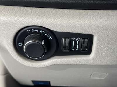 Used 2022 Chrysler Voyager for sale in St. Joseph MO