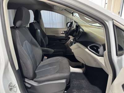 Used 2022 Chrysler Voyager for sale in St. Joseph MO