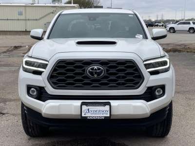 Used 2022 Toyota Tacoma 4WD SR Crew Cab Truck for sale in St. Joseph MO