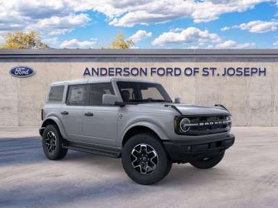 New 2026 Ford Bronco Outer Banks SUV/Crossover for sale in St. Joseph MO