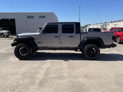 Used 2020 Jeep Gladiator Sport S Crew Cab Truck for sale in St. Joseph MO