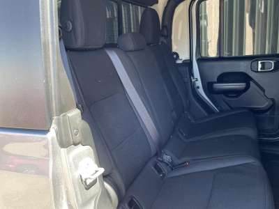 Used 2020 Jeep Gladiator for sale in St. Joseph MO