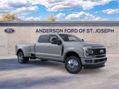 New 2026 Ford Super Duty F-450 DRW Platinum Crew Cab Truck for sale in St. Joseph MO