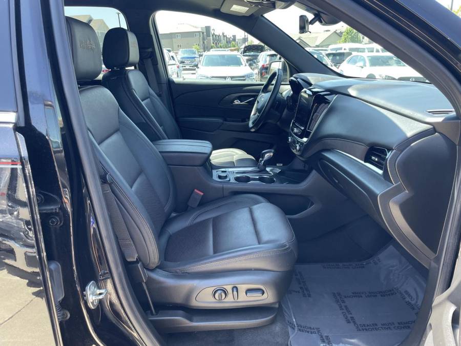 Used 2023 Chevrolet Traverse for sale in St. Joseph MO