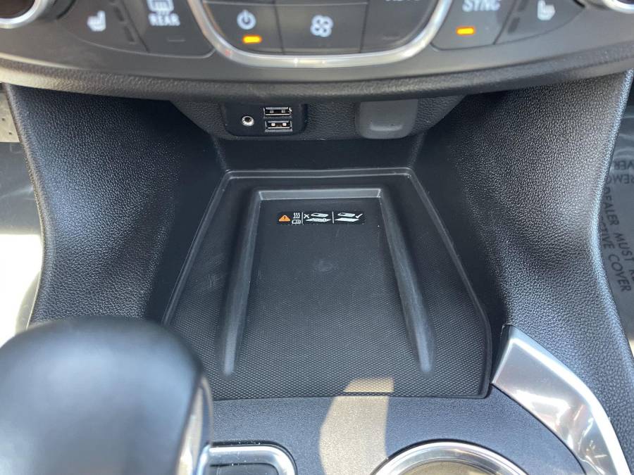 Used 2023 Chevrolet Traverse for sale in St. Joseph MO