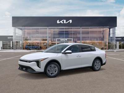 New 2025 Kia K4 LX Sedan for sale in Grand Island NE