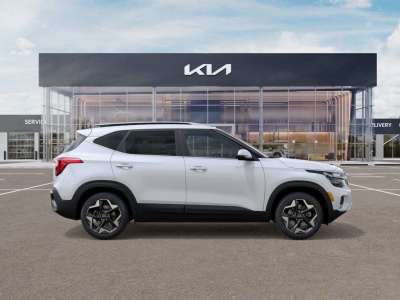 New 2025 Kia Seltos EX SUV/Crossover for sale in Grand Island NE