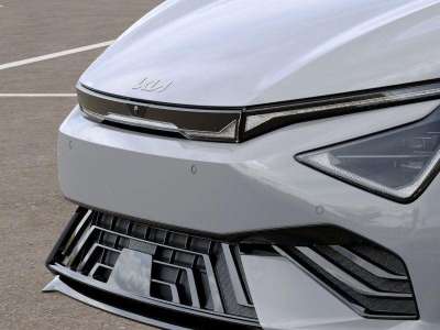 New 2025 Kia EV6 for sale in Grand Island NE