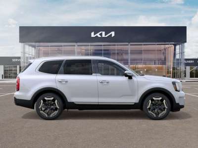 New 2025 Kia Telluride S SUV/Crossover for sale in Grand Island NE