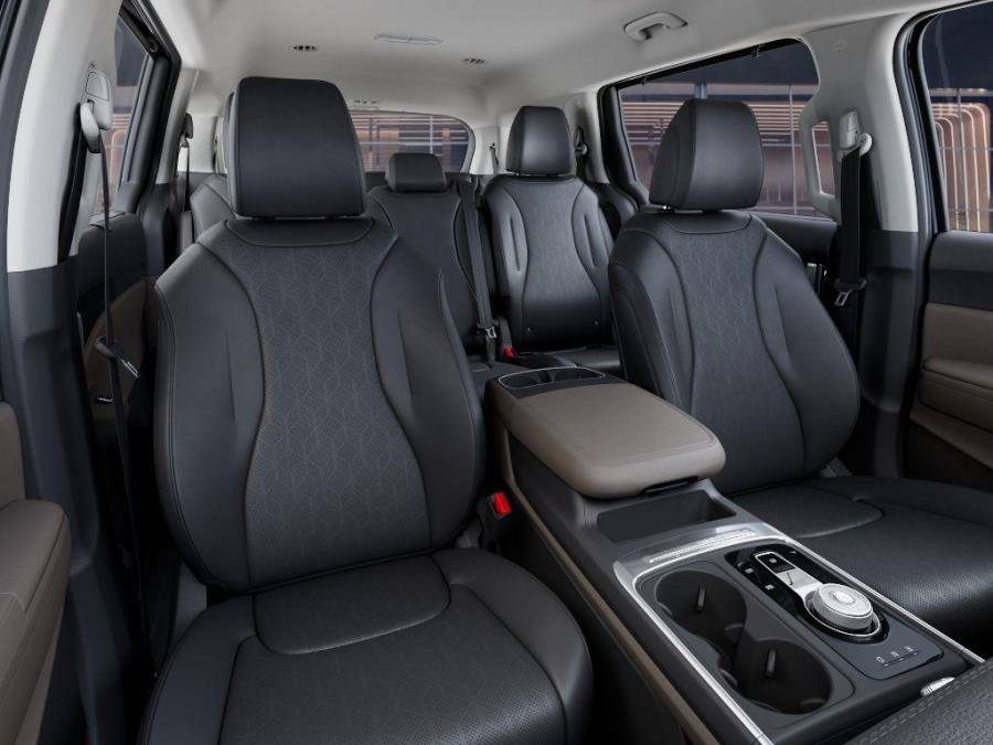 New 2026 Kia Carnival Hybrid for sale in Grand Island NE