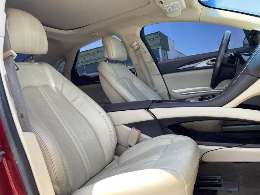 Used 2013 Lincoln MKZ for sale in Grand Island NE