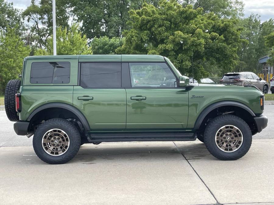 New 2025 Ford Bronco for sale in Lincoln NE