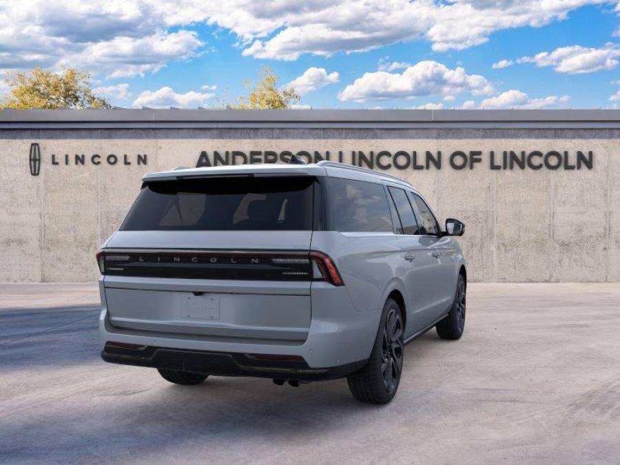 New 2026 Lincoln Navigator L for sale in Lincoln NE