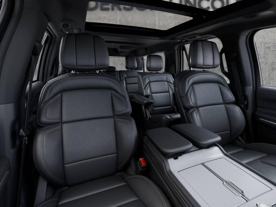 New 2027 Lincoln Navigator L for sale in Lincoln NE