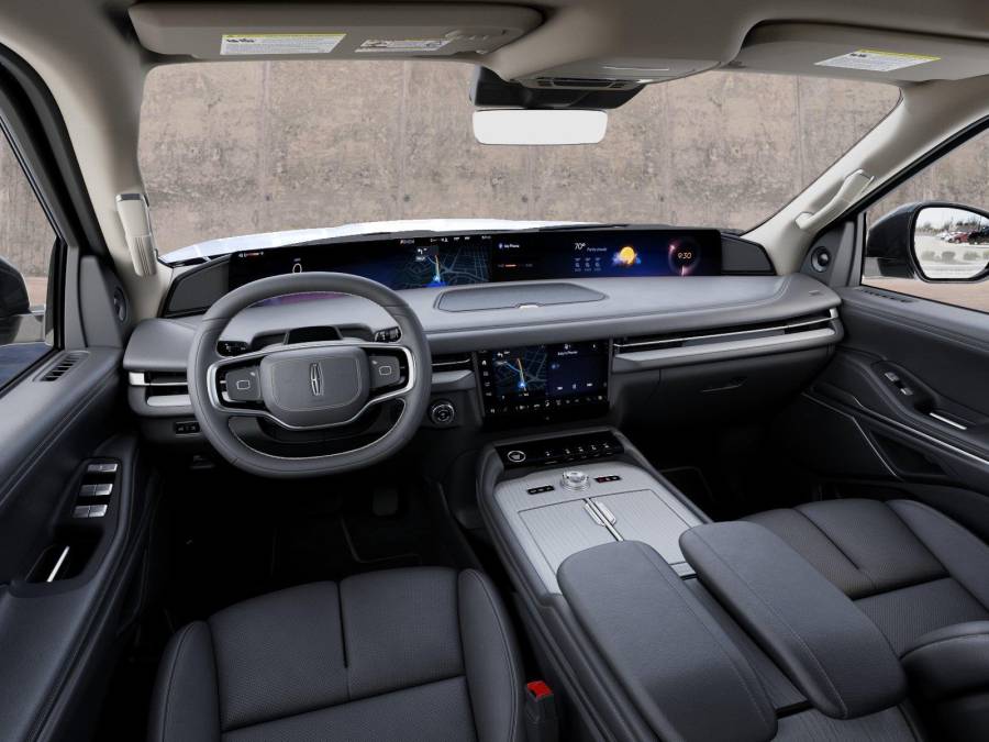 New 2027 Lincoln Navigator for sale in Lincoln NE