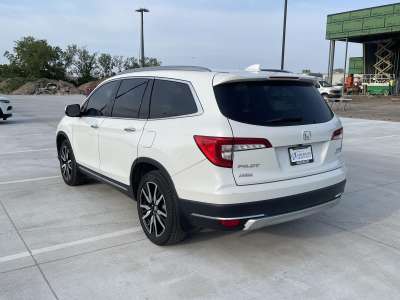 Used 2022 Honda Pilot Touring SUV/Crossover for sale in Lincoln NE