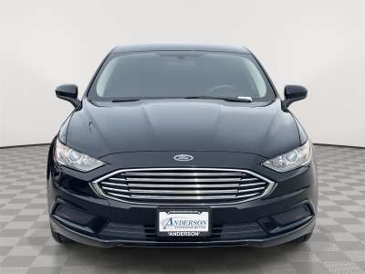 Used 2017 Ford Fusion SE Sedan for sale in Lincoln NE