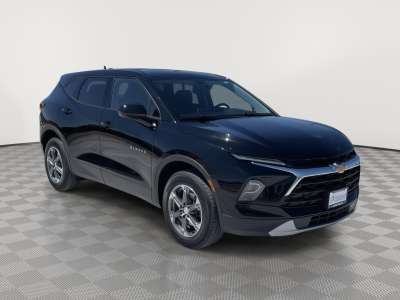 Used 2025 Chevrolet Blazer LT SUV/Crossover for sale in Grand Island NE