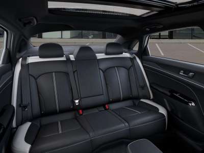 New 2025 Kia K5 for sale in St. Joseph MO