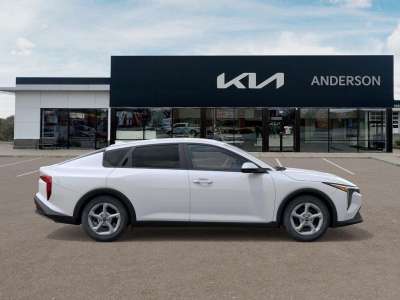 New 2025 Kia K4 LXS Sedan for sale in St. Joseph MO