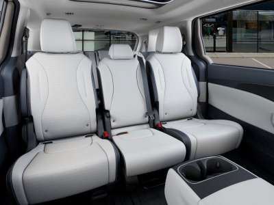 New 2026 Kia Carnival Hybrid for sale in St. Joseph MO