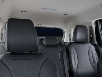 New 2026 Kia Carnival Hybrid for sale in St. Joseph MO