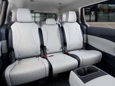 New 2026 Kia Carnival Hybrid for sale in St. Joseph MO