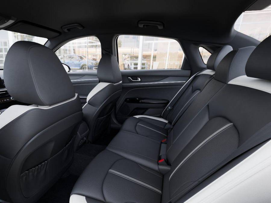New 2026 Kia K5 for sale in St. Joseph MO
