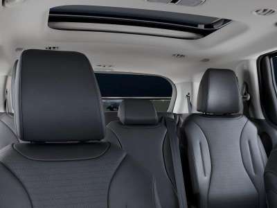 New 2027 Kia Carnival Hybrid for sale in St. Joseph MO